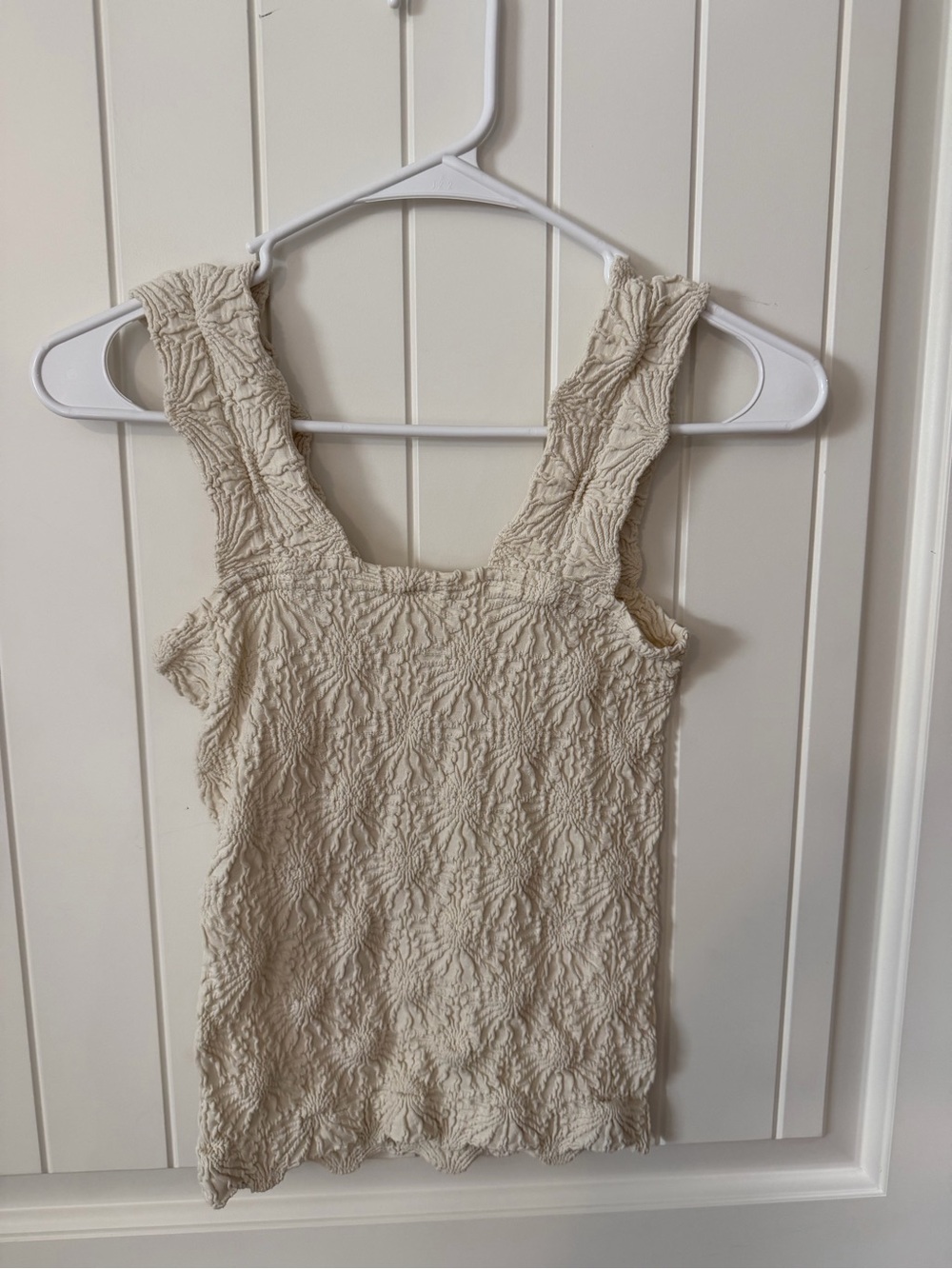 Textured Cream Square-Neck Tank Top - Picture 4 of 4